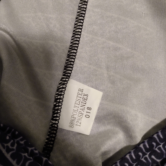 3/$15 Superman leggings - Picture 3 of 3